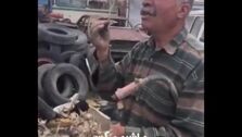 فیلم وحشتناک از مردی که تیغ بیابانی می خورد!